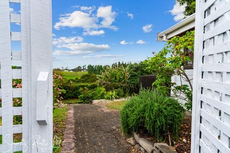 Photo of property in 1870 State Highway 1, Kaiwaka, 0573