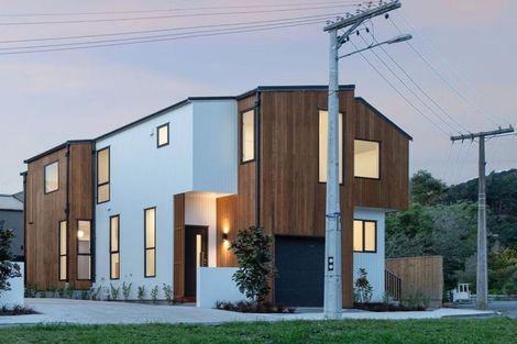 Photo of property in 3/323 Riverside Drive, Waterloo, Lower Hutt, 5011