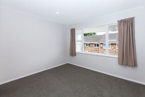 Photo of property in 2/25a Mount Albert Road, Mount Albert, Auckland, 1025