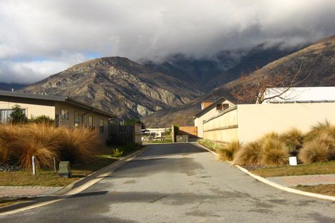 Photo of property in 24 Sylvan Street, Lake Hayes, Queenstown, 9304
