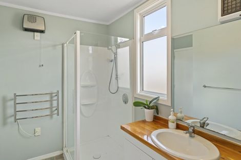 Photo of property in 16 Collins Road, Richmond, 7020