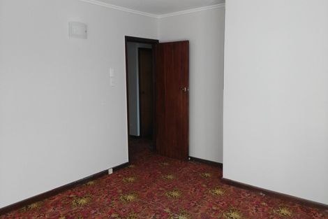 Photo of property in 44 Brandon Road, Glen Eden, Auckland, 0602