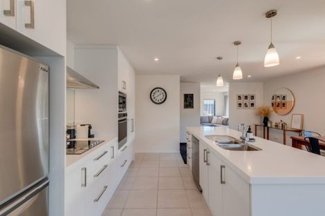 Photo of property in 6 Te Whariki Street, Marshland, Christchurch, 8083