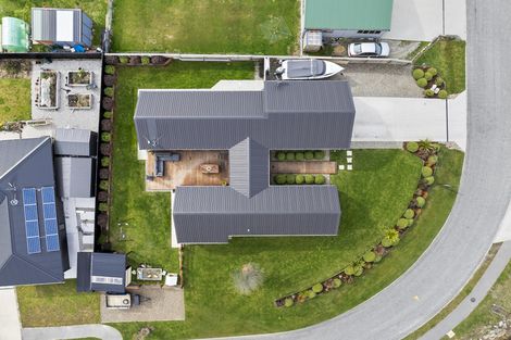 Photo of property in Luggate Park, 17 Cooper Crescent, Luggate, Cromwell, 9383