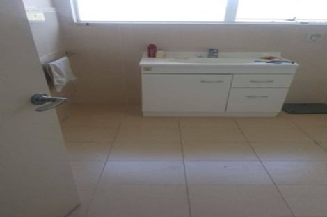 Photo of property in 19 Kennedy Avenue, Forrest Hill, Auckland, 0620