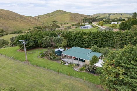 Photo of property in 436 Whangaehu Road, Porangahau, 4293
