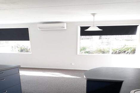 Photo of property in 15 Rossiter Crescent, Lynmouth, New Plymouth, 4310