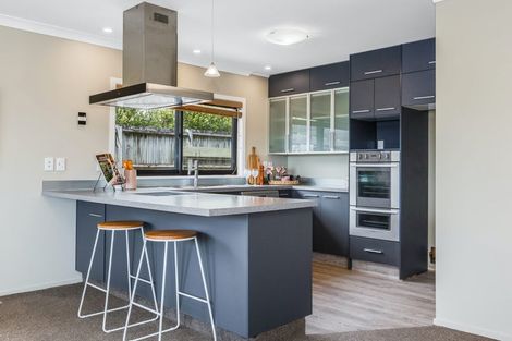 Photo of property in 5 The Top Gallant, Whitby, Porirua, 5024