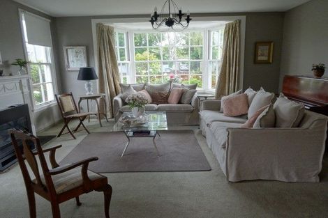 Photo of property in 1/165 Fendalton Road, Fendalton, Christchurch, 8052