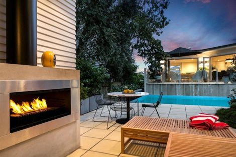 Photo of property in 107 Hinemoa Street, Birkenhead, Auckland, 0626