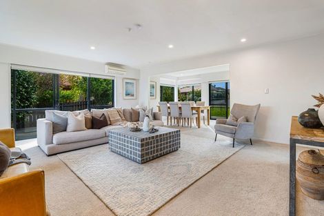 Photo of property in 5 Merlot Heights, Huapai, Kumeu, 0810