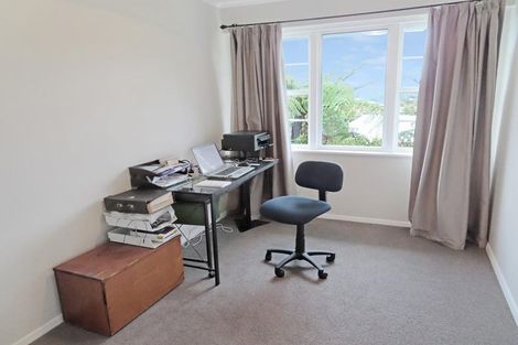 Photo of property in 40 Sunshine Crescent, Kelson, Lower Hutt, 5010