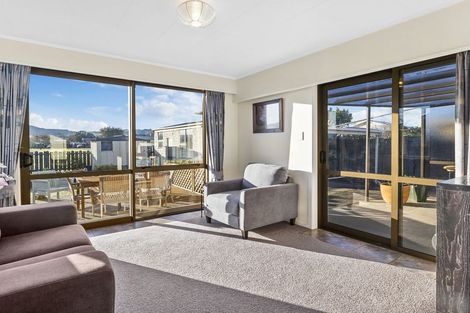 Photo of property in 13 Walnut Place, Mosgiel, 9024