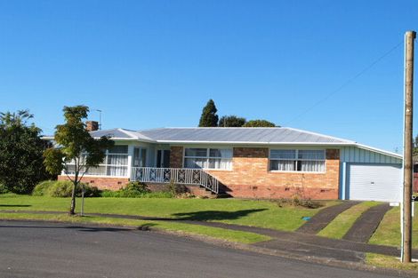 Photo of property in 11 Dreifuss Place, Mangere East, Auckland, 2024