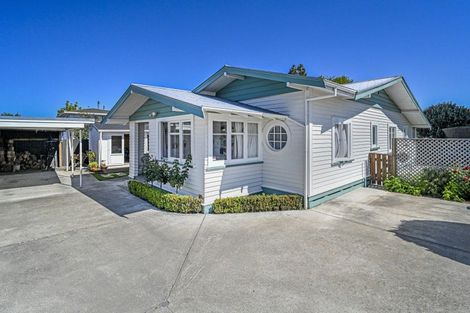 Photo of property in 815 Churchill Street, Akina, Hastings, 4122