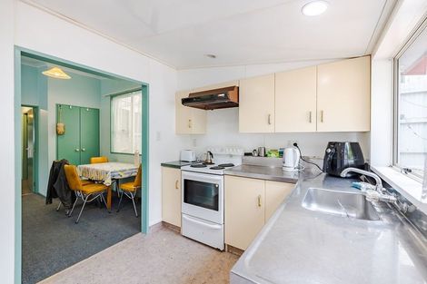 Photo of property in 74 Royal Terrace, Dunedin Central, Dunedin, 9016