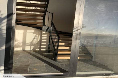 Photo of property in 725 Marine Drive, Eastbourne, Lower Hutt, 5013