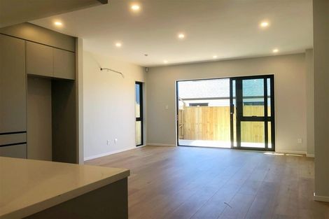 Photo of property in 20 Waimarie Drive, Karaka, 2578