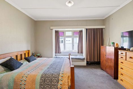 Photo of property in 43 Station Road, Marton, 4710