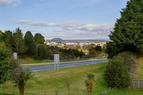 Photo of property in 8b Rihi Place, Nukuhau, Taupo, 3330