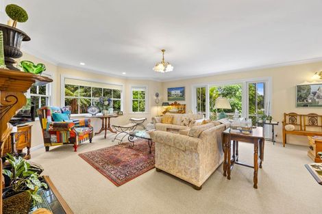 Photo of property in 44 Sandstone Road, Whitford, Manurewa, 2576