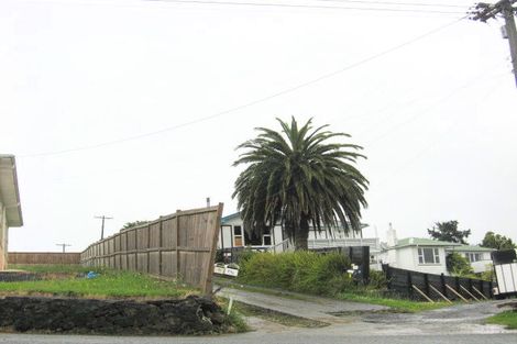 Photo of property in 5 Seabreeze Place, Onerahi, Whangarei, 0110