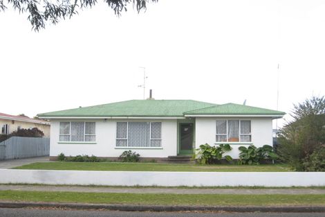Photo of property in 22 Hillary Crescent, Maraenui, Napier, 4110