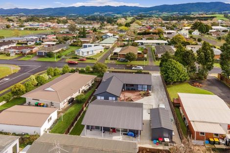 Photo of property in 38 Carisbrooke Street, Katikati, 3129