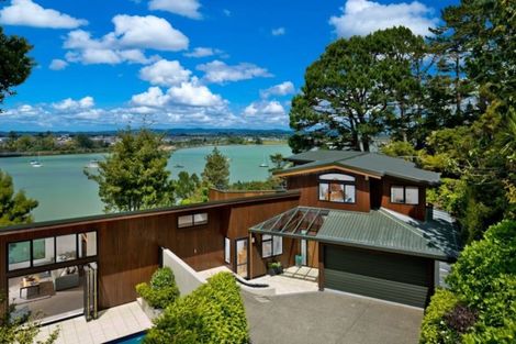 Photo of property in 42 Marae Road, Greenhithe, Auckland, 0632