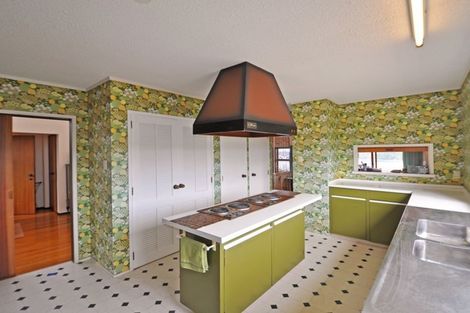 Photo of property in 25 Hillside Crescent, Leigh, 0985