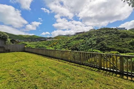 Photo of property in 26 Amesbury Drive, Churton Park, Wellington, 6037