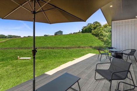 Photo of property in 113 Muhunoa Road West, Ohau, Levin, 5570