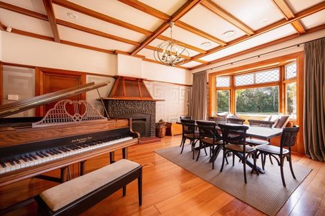 Photo of property in 28 Muri Road, Pukerua Bay, 5026