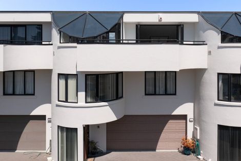 Photo of property in 4/20 Commons Avenue, Mount Maunganui, 3116