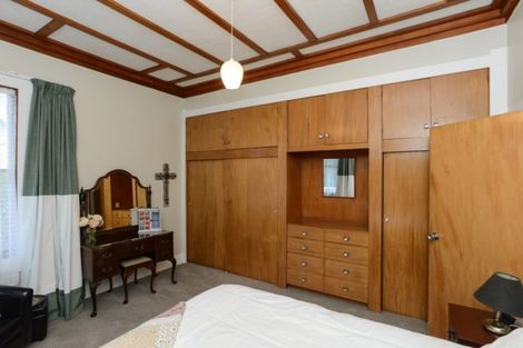 Photo of property in 15 Saint Marys Road, Waipukurau, 4200