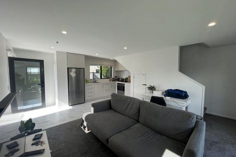 Photo of property in 1/10 Avery Grove, Boulcott, Lower Hutt, 5011