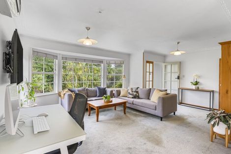 Photo of property in 3 Macnay Way, Murrays Bay, Auckland, 0630