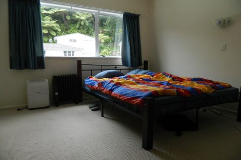 Photo of property in 54 Delhi Crescent, Khandallah, Wellington, 6035