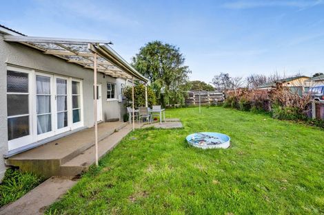 Photo of property in 11 Caplen Street, Hawera, 4610