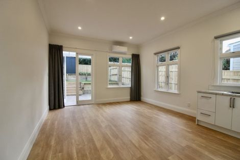 Photo of property in 37 Roy Street, Newtown, Wellington, 6021