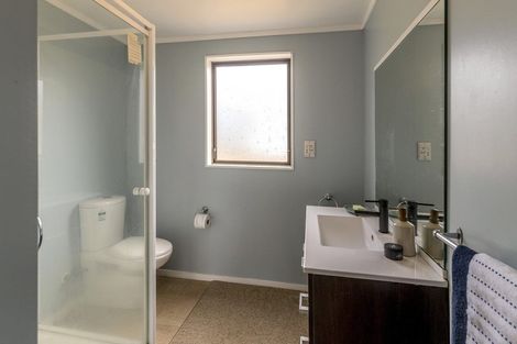 Photo of property in 189 Tutere Street, Waikanae Beach, Waikanae, 5036