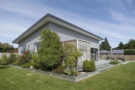 Photo of property in 28 Little Maude Drive, Lake Hawea, Wanaka, 9382