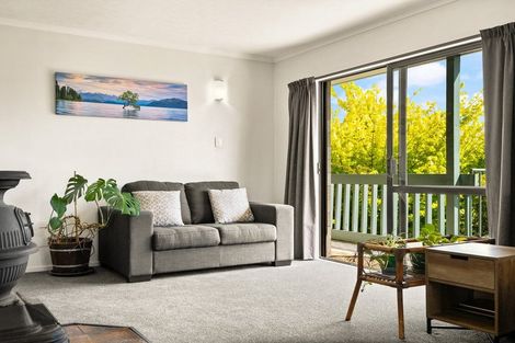 Photo of property in 33 Walton Park Avenue, Fairfield, Dunedin, 9018