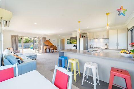 Photo of property in 45 Speldhurst Grove, Stokes Valley, Lower Hutt, 5019