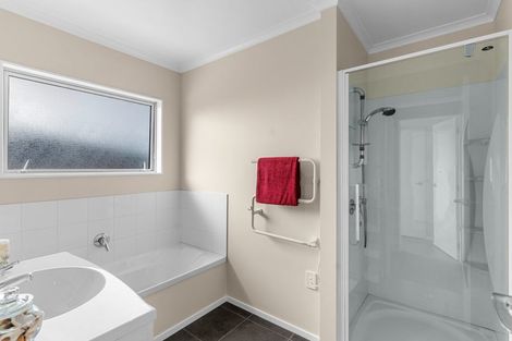 Photo of property in 12 Weka Street, Mangawhai, 0505