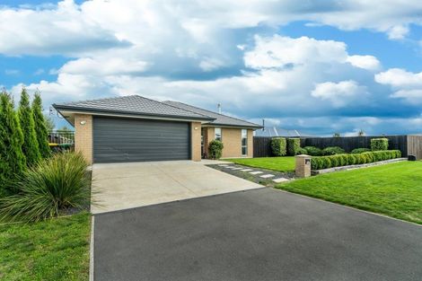 Photo of property in 73 Andesite Drive, Rolleston, 7614