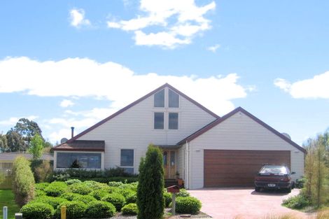 Photo of property in 2 Acacia Bay Road, Nukuhau, Taupo, 3330