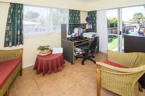 Photo of property in 44 Fleet Street, Solway, Masterton, 5810