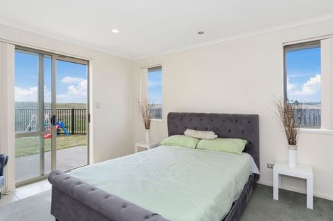 Photo of property in 59 Gibson Place, Papamoa Beach, Papamoa, 3118