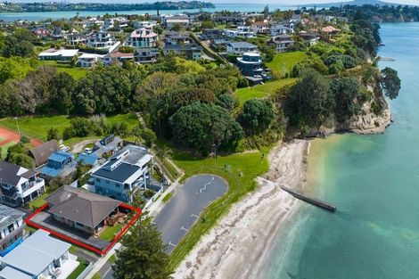 Photo of property in 1/2 The Esplanade, Eastern Beach, Auckland, 2012